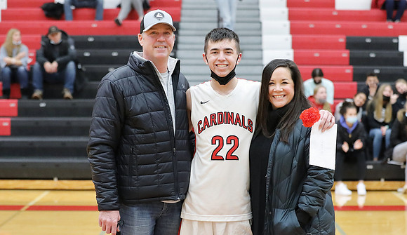 1-10-22 JV vs. Oconomoc (Parents Night) (2)