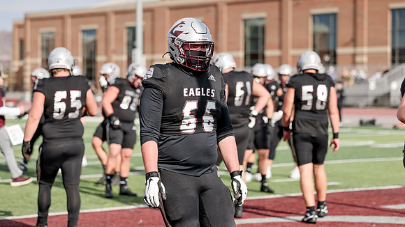 66 Hayden DeZam (4)