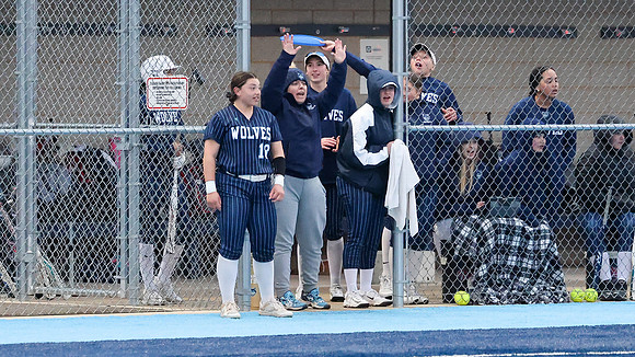 Coach Statistician Sadie Brown (10)