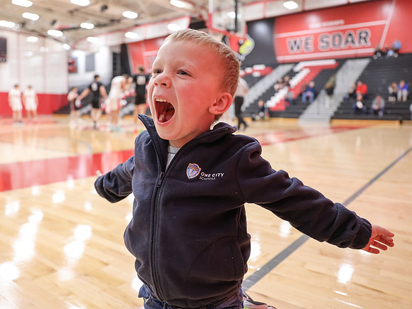 1-4-24 At Sun Prairie HS Basketball game (52)