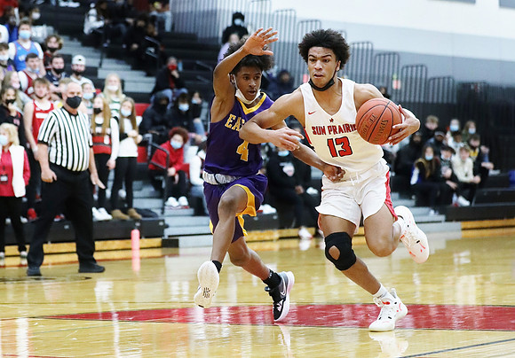 13 Tyus Wills (2)