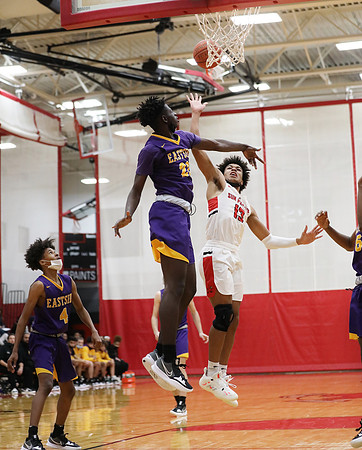 13 Tyus Wills (10)