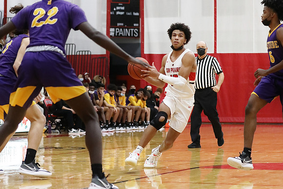 13 Tyus Wills (14)