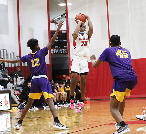 23 Darius Chestnut (18)