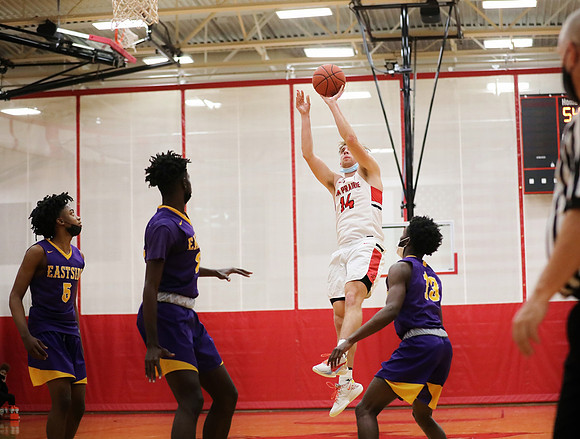 14 Ben Olson (37)