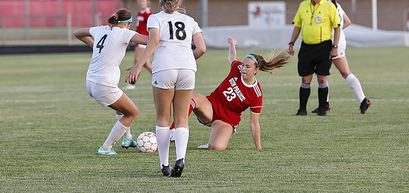 6-8-21 vs. Madison East Regional Game 1  (46)