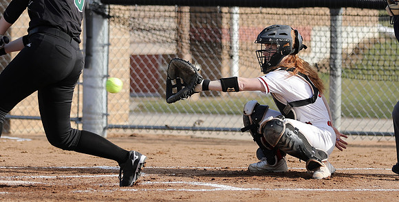 VARSITY vs. Madison Memorial 4-19-22 -PARENTS DAY   (65)