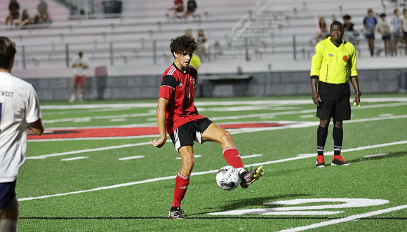 8 Landon Holmen (34)