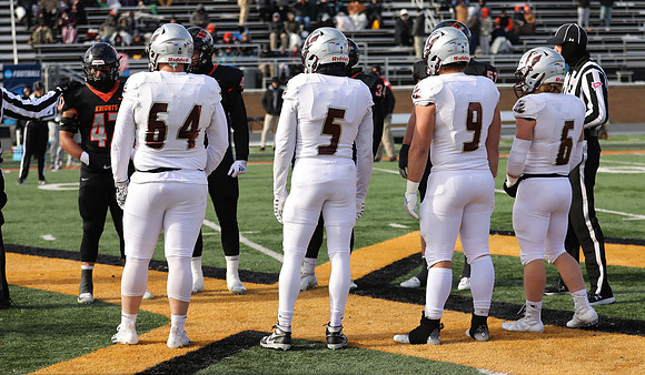 9 AJ Spychala (11)