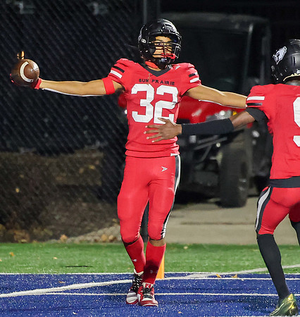 32 Caleb Burdick (8)