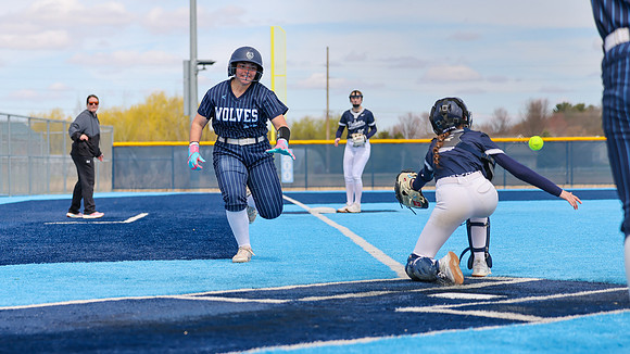 4-19-25 VARSITY vs. Hudson (37)