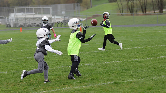 4-11-21 4th Grade A vs. 4th Grade B  (33)
