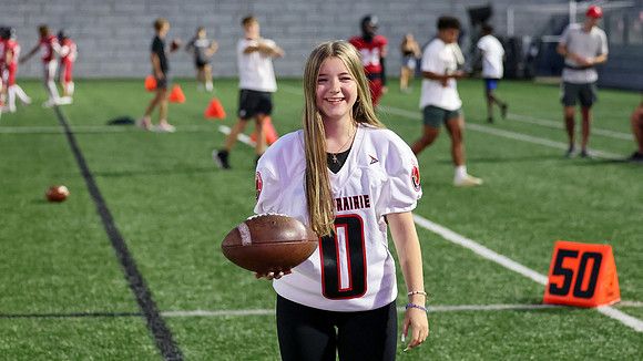 Manager Kayla Smith (3)