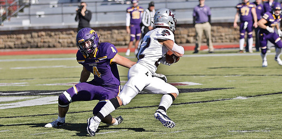 10-30-21 vs. UW Stevens Point  (30)
