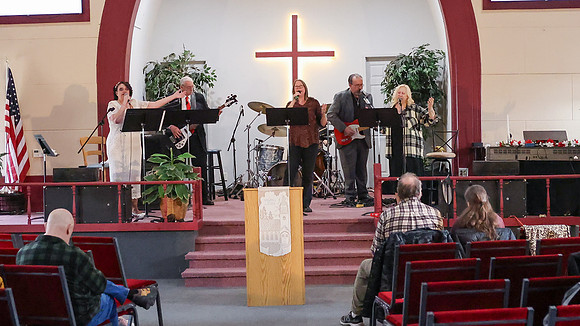 3-31-24 Easter Service  (7)