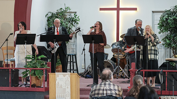 3-31-24 Easter Service  (30)