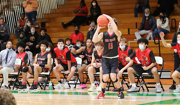 10 Ethan Metz   (33)