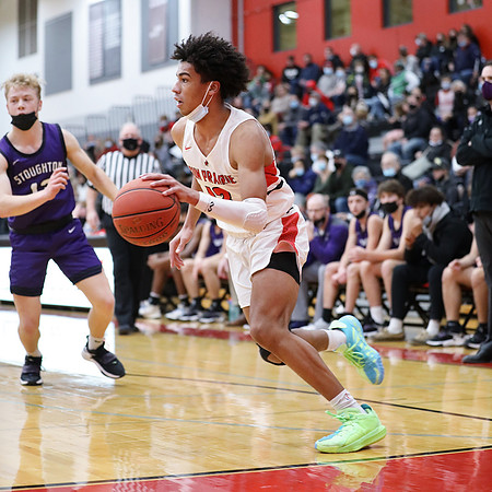 13 Tyus Wills (27)