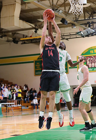 14 Ben Olson (37)