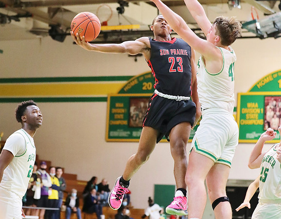 23 Darius Chestnut (1)