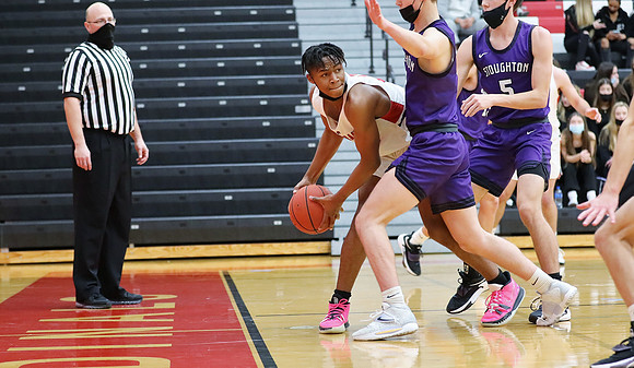 23 Darius Chestnut (43)
