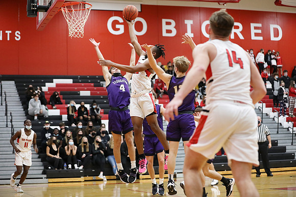 23 Darius Chestnut (47)