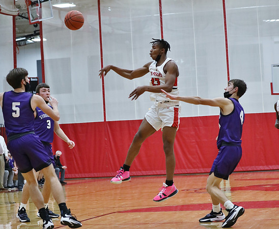 23 Darius Chestnut (52)