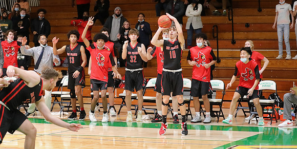 Coach Mike Riley (9)