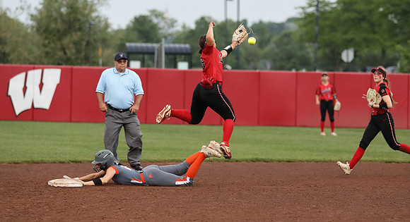 6-11-22 STATE CHAMPIONSHIP vs. Kaukauna (191)
