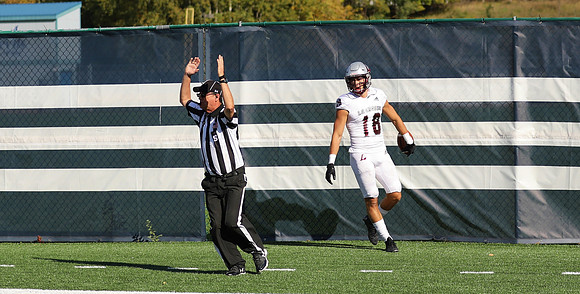 10-8-22 vs. UW Stout  (229)