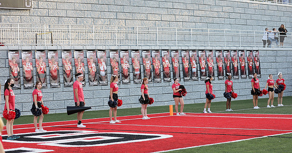 8-26-22 at Varsity Football Game   (10)