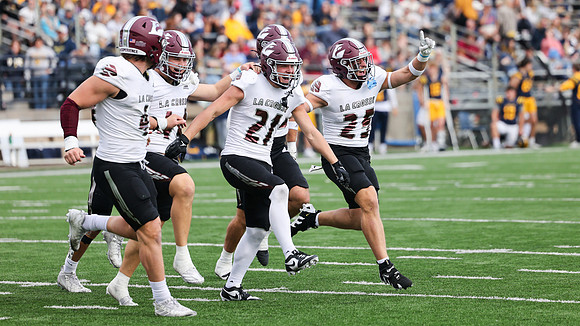 21 Trent Mullen (48)