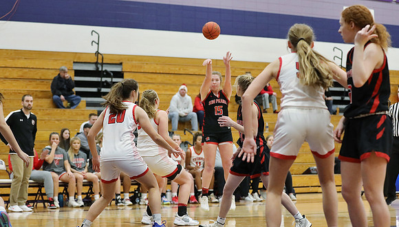 12-28-22 VARSITY vs. Seymour at Waunakee Holiday Tournament  (33)
