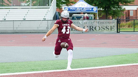 43 Ethan Tranel (1)