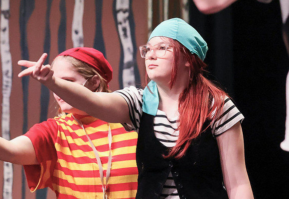 4-12-24 Lillie - Peter Pan School Play (18)