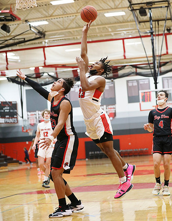 23 Darius Chestnut (16)