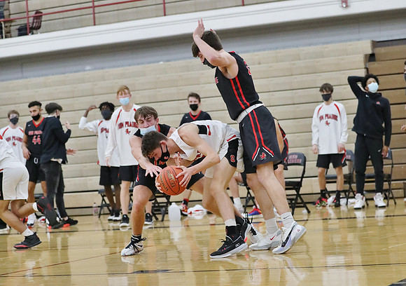 42 Addison Ostrenga vs. La Crosse Central  (28)