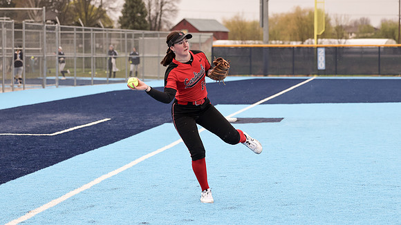 VARSITY vs. Sun Prairie West (22)