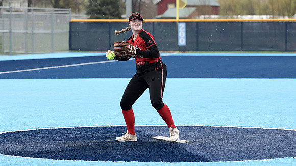 VARSITY vs. Sun Prairie West (33)