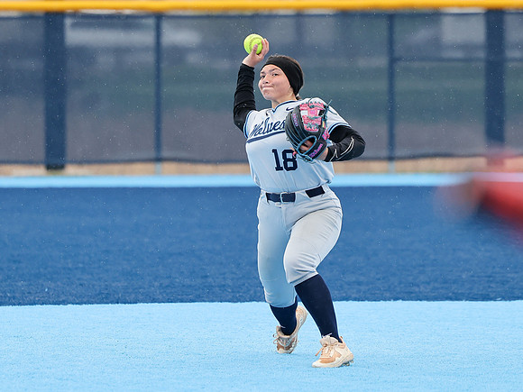 4-18-24 VARSITY vs. Sun Prairie East   (19)