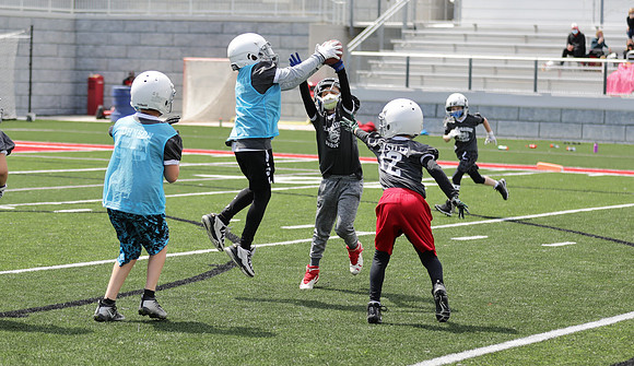 4th Grade A vs. 4th Grade D  (60)