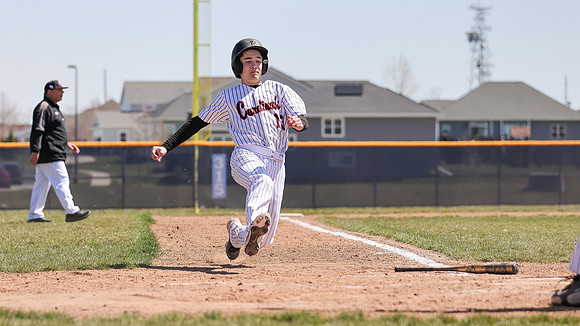 13 Reed Saugstad  (27)