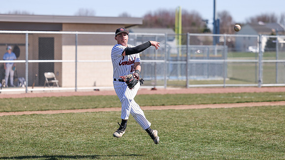 15 Joe Jacobs  (32)