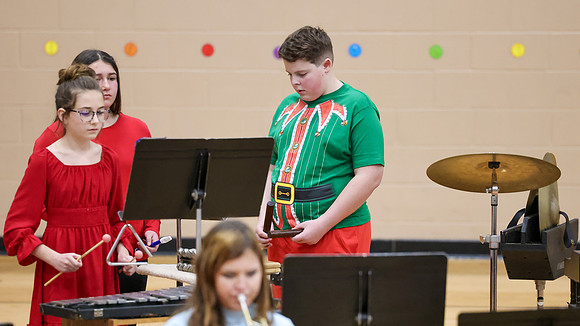 12-17-24 Cullen School Holiday Concert (32)