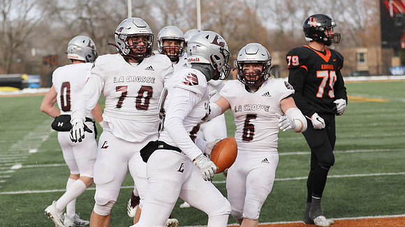 6 Joey Stutzman (38)