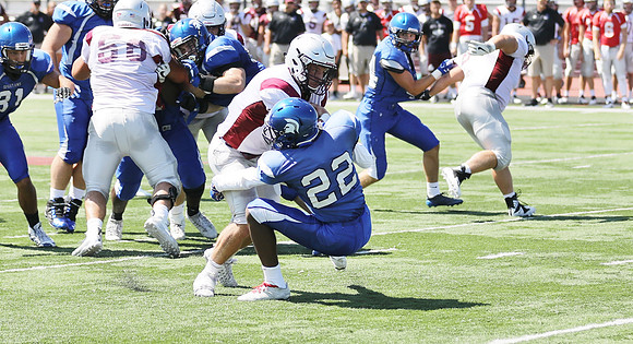 3 UWL 2018 Pre Season Scrmmage vs. U of Dubuque  (71)