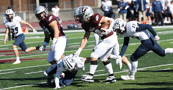 10-23-21 vs. UW Stout (53)