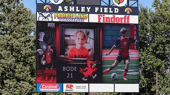9-28-24 VARSITY (SENIOR NIGHT) vs. Sauk Prairie (18)