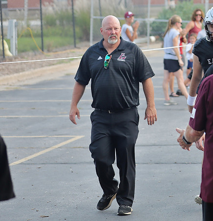 COACH Jon Larson (4)
