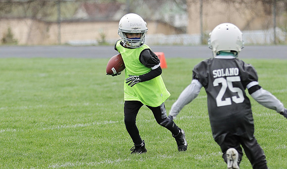 4-11-21 4th Grade A vs. 4th Grade B  (83)